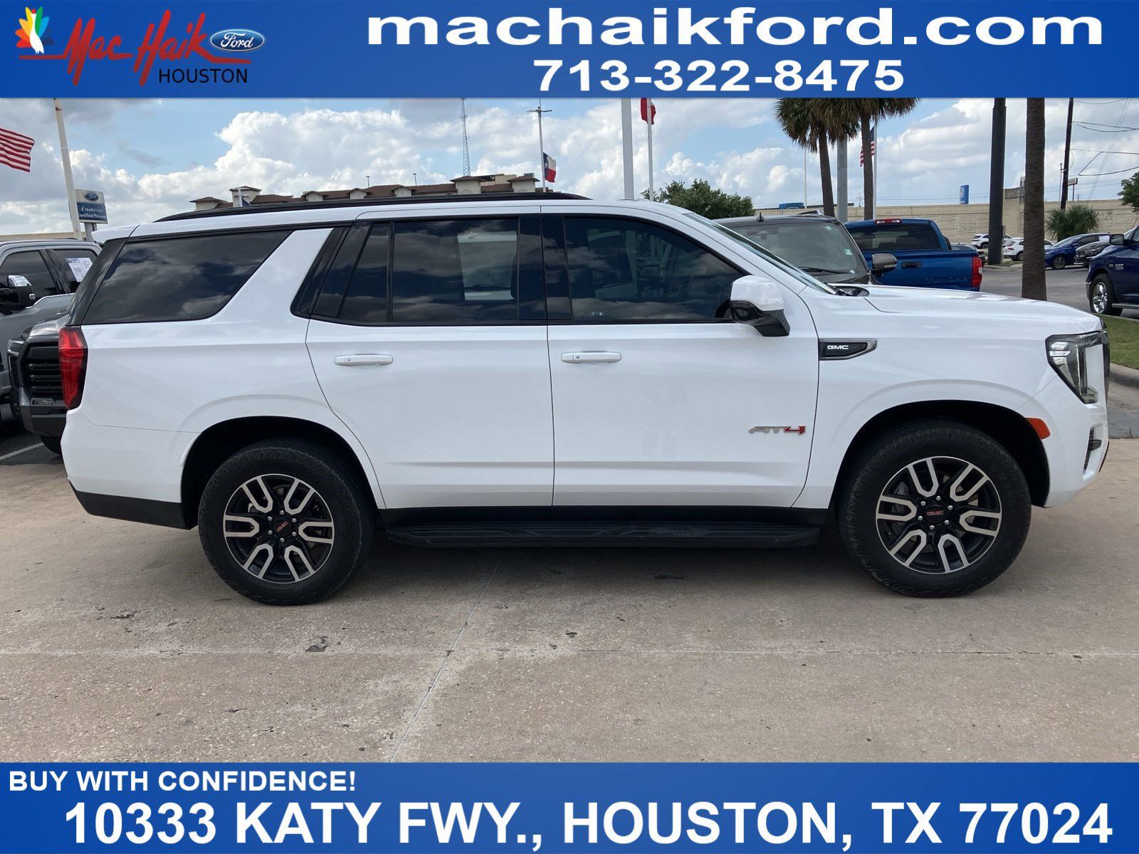 2024 GMC Yukon 4WD AT4's photo