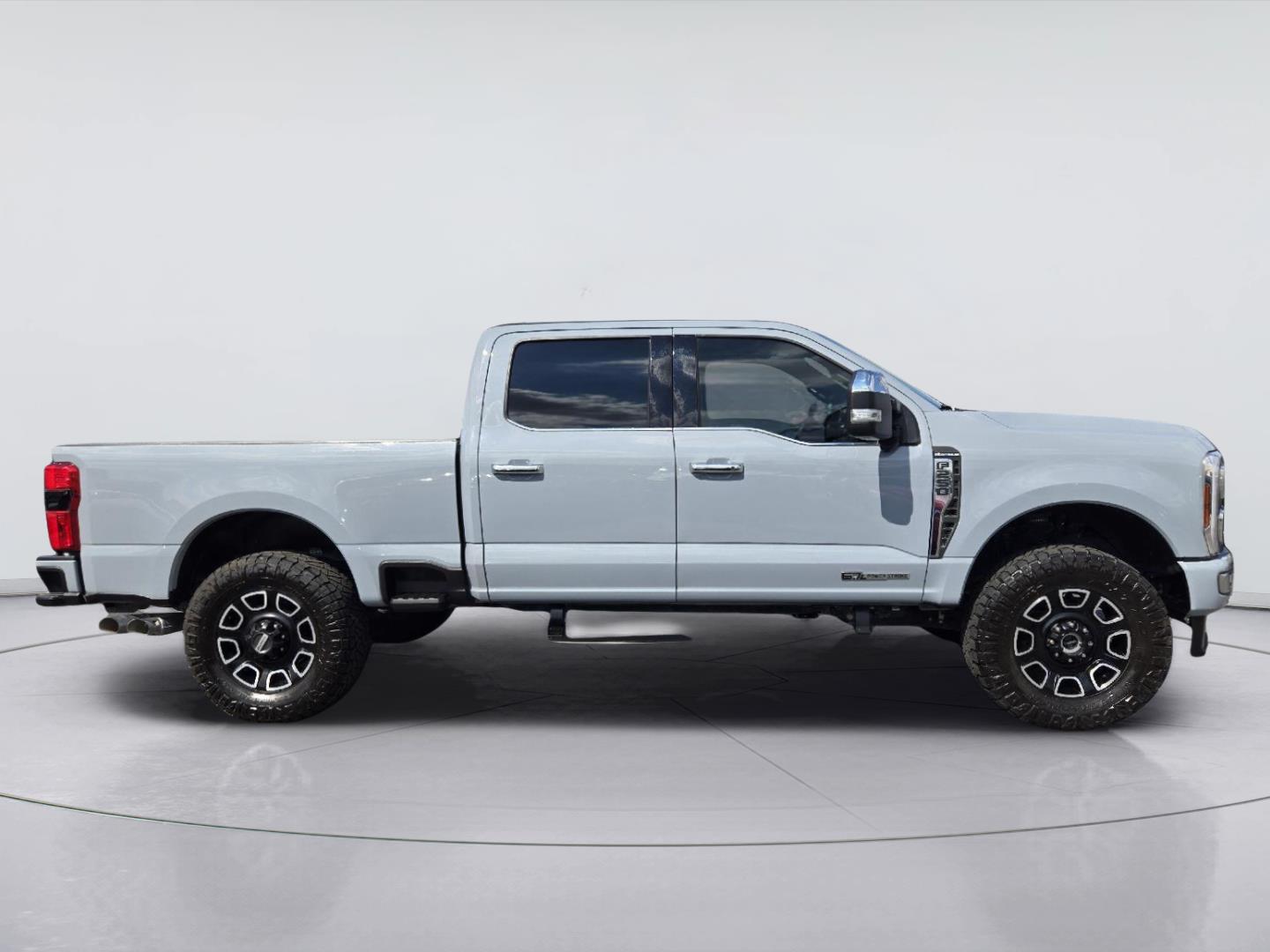 Certified 2024 Ford Super Duty F-250 Platinum Truck