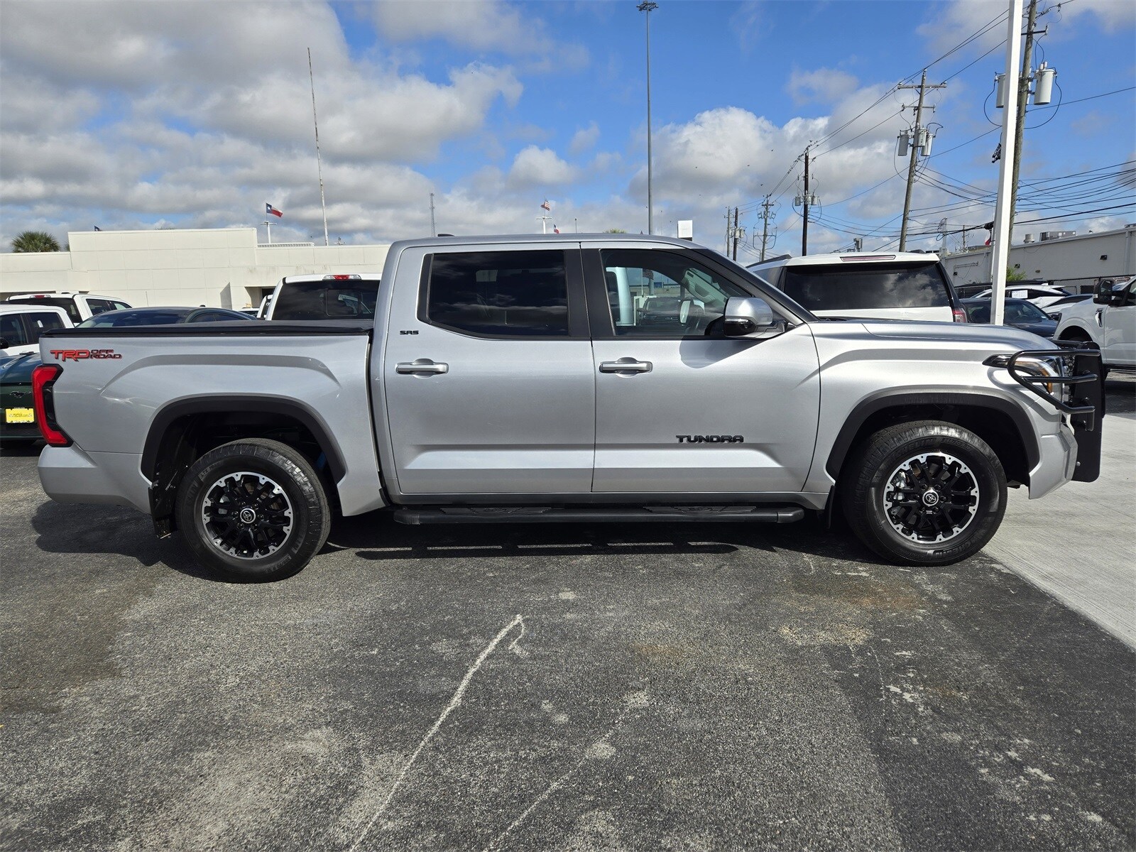 2024 Toyota Tundra SR5 photo 4