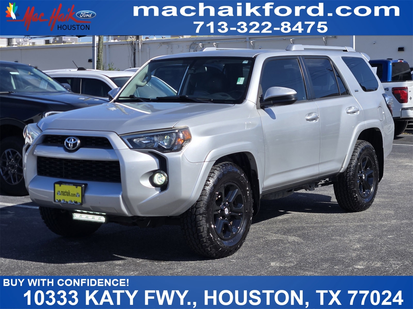 2014 Toyota 4Runner SR5's photo