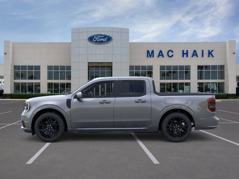 2025 Ford Maverick photo 2