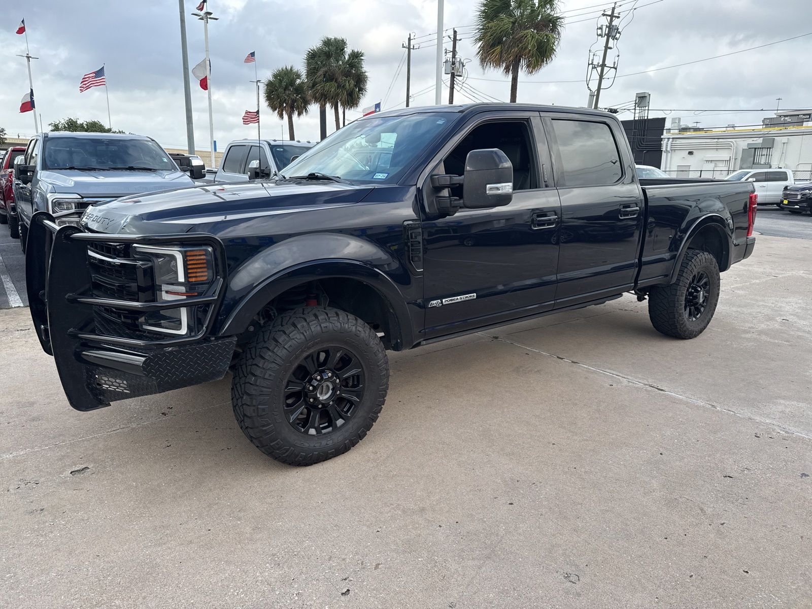 2022 Ford F-250 Lariat 4x4 Crew Cab 6-3/4' Box's photo