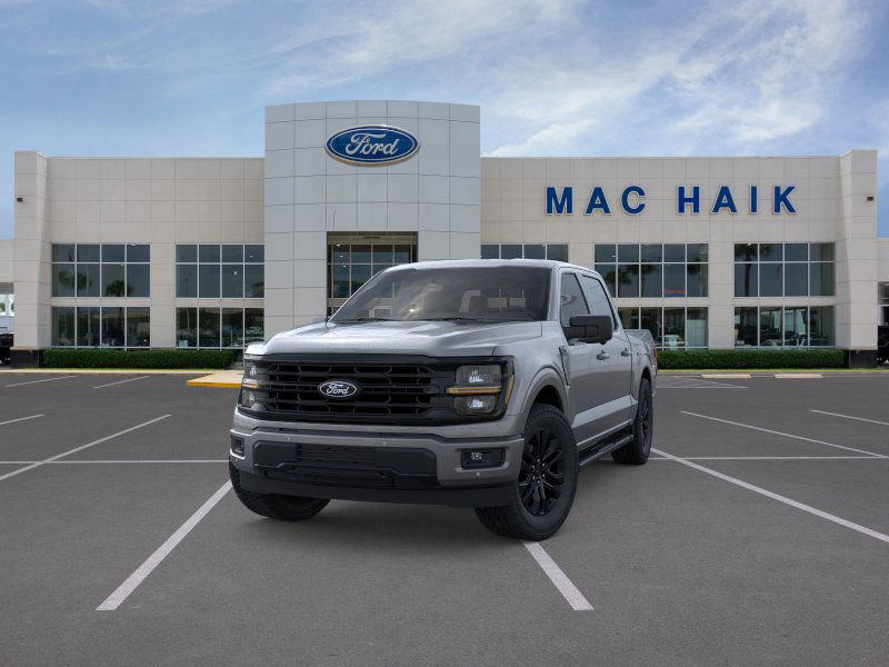2025 Ford F-150 XLT photo 2