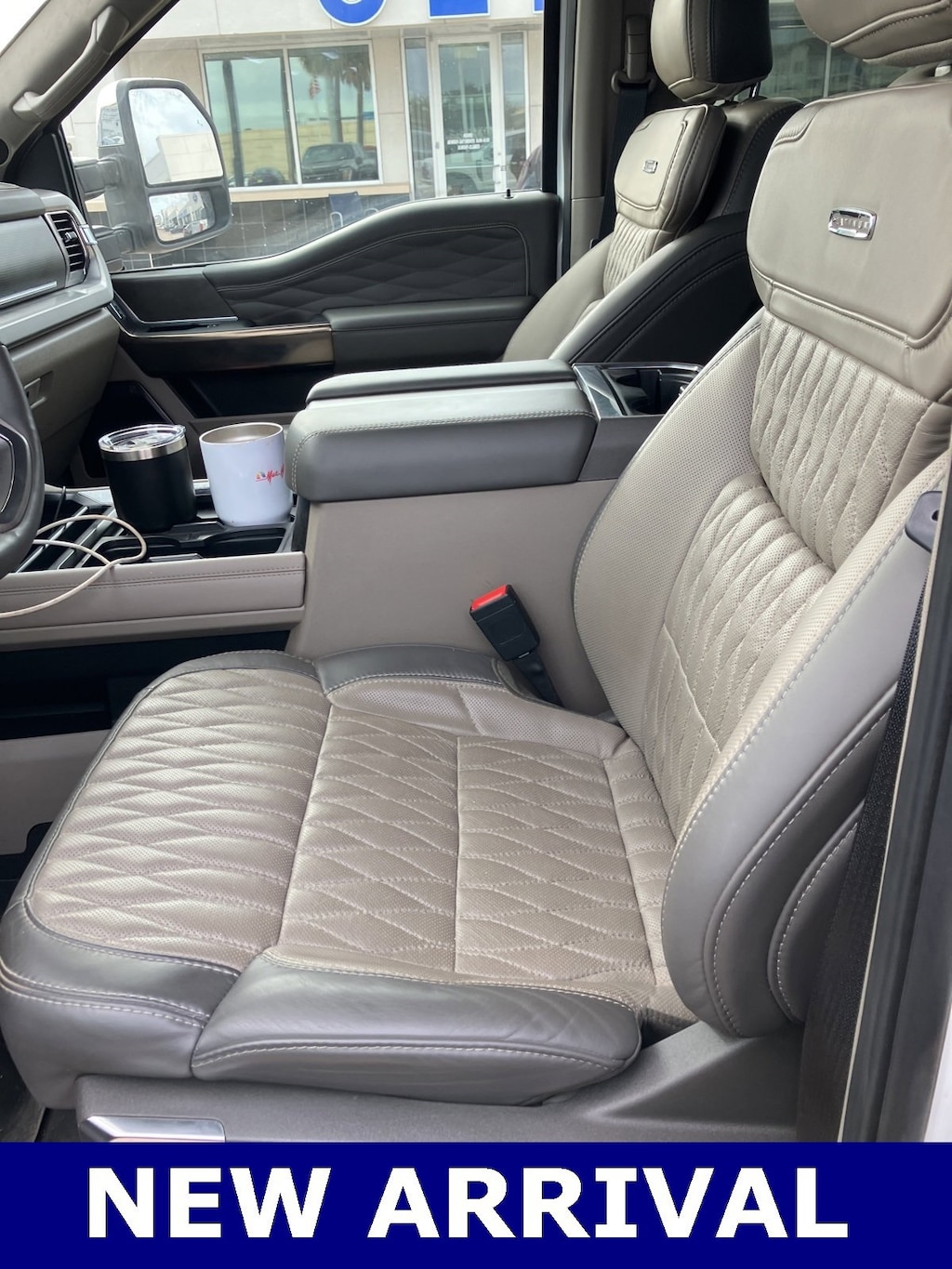 Used 2025 Ford F-250SD Platinum Truck