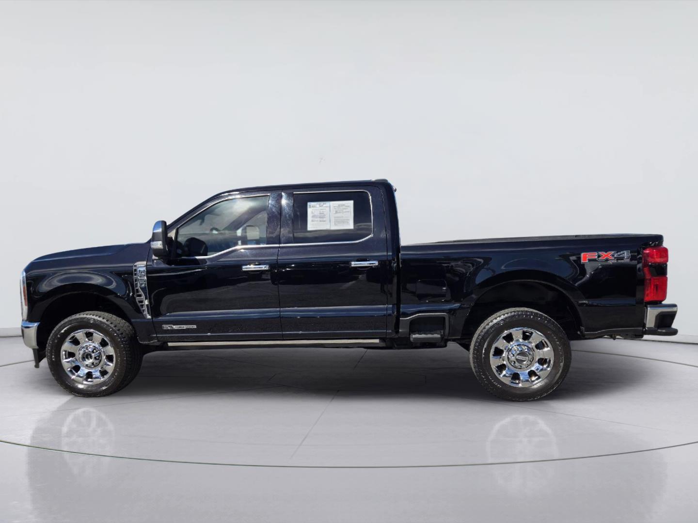 Used 2025 Ford Super Duty F-250 Lariat Truck