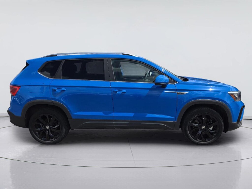 Certified 2022 Volkswagen Taos SE SUV