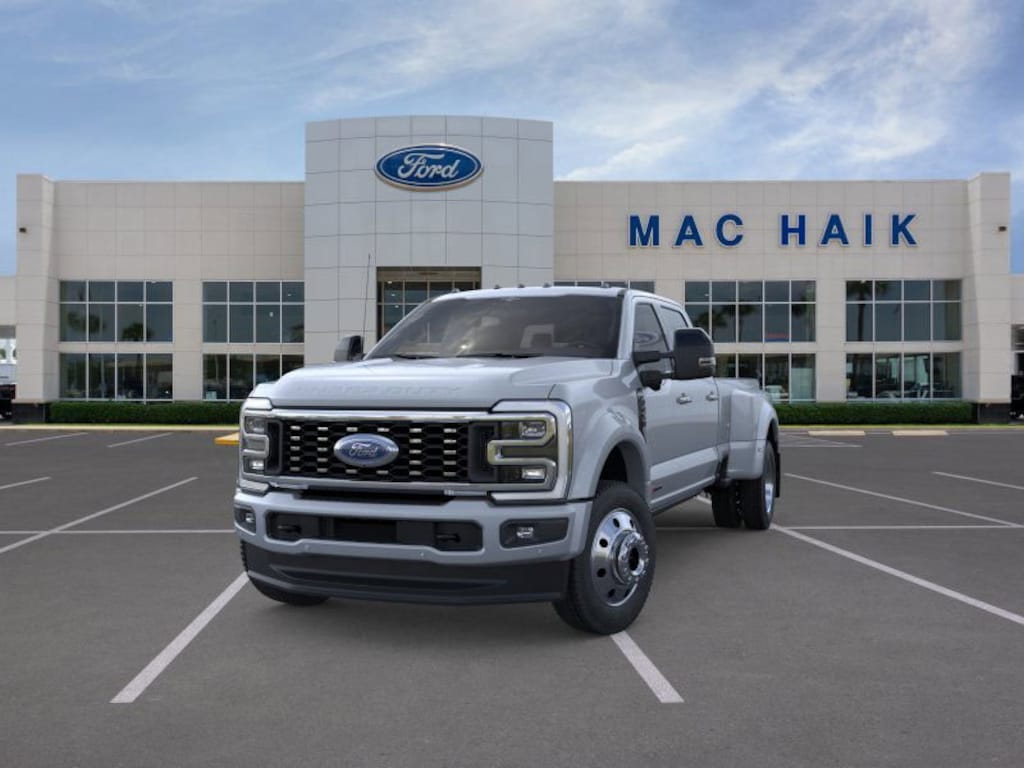 New 2026 Ford F-450 Platinum Truck Crew Cab