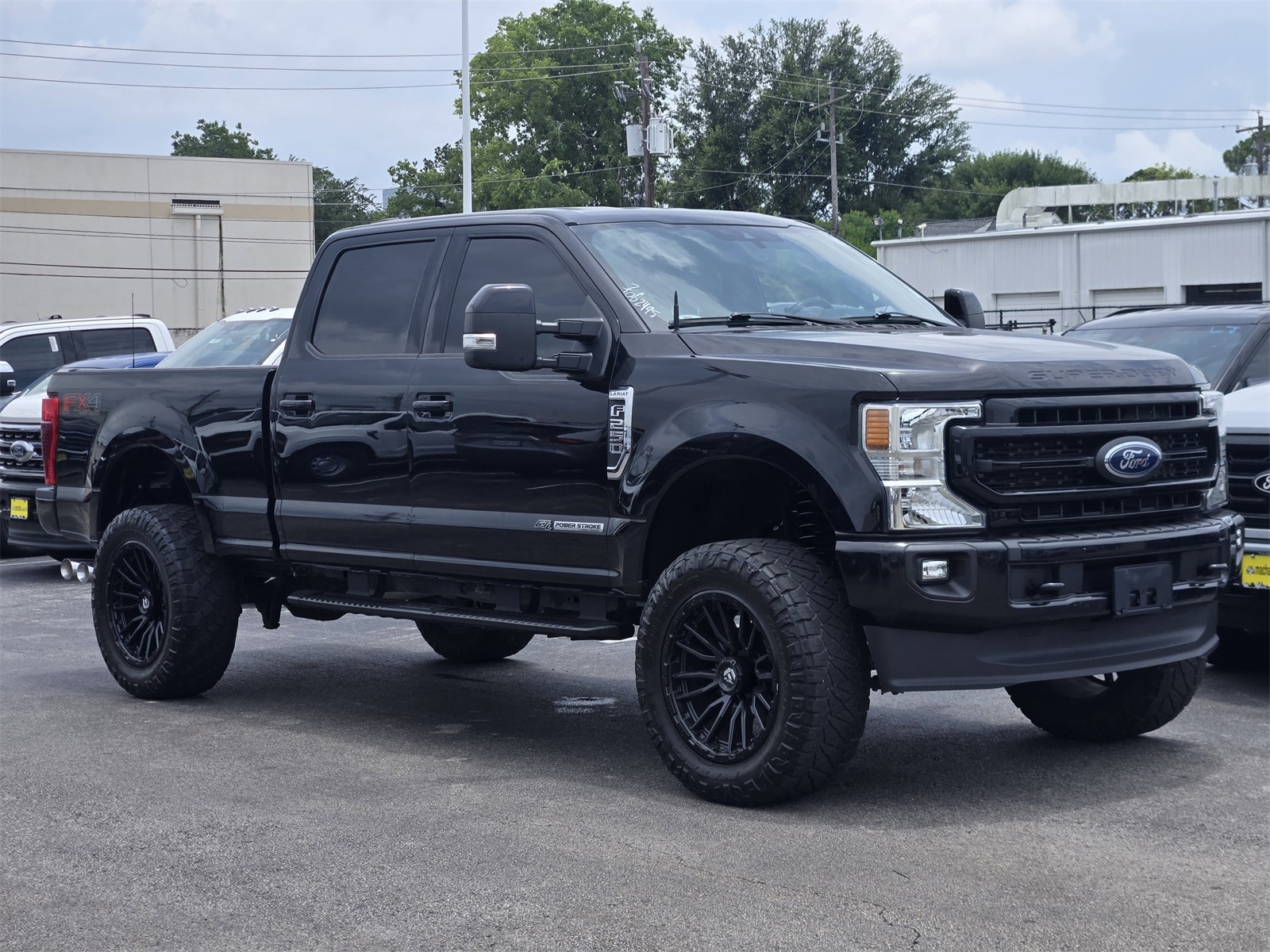 Used 2022 Ford F-250 Super Duty Lariat with VIN 1FT7W2BT7NEE49699 for sale in Houston, TX