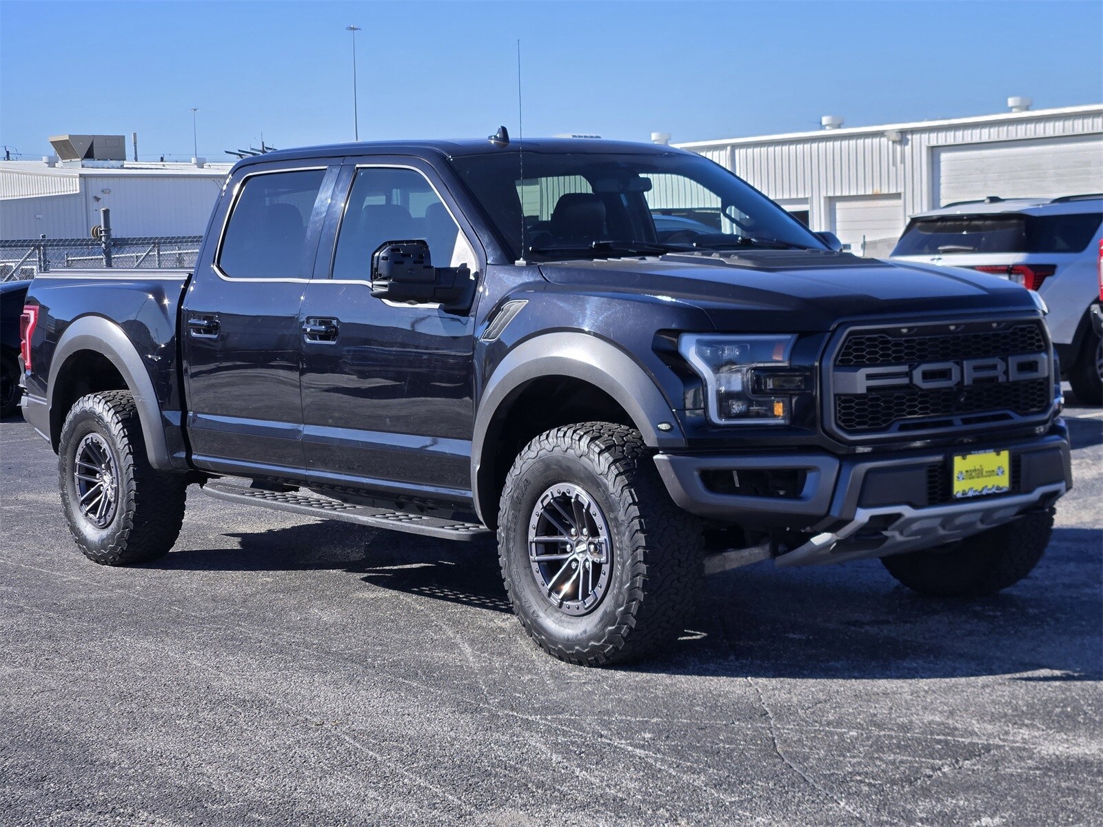 2020 Ford F-150 Raptor photo 2