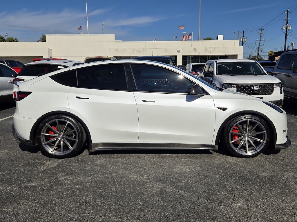 Used 2022 Tesla Model Y Performance SUV