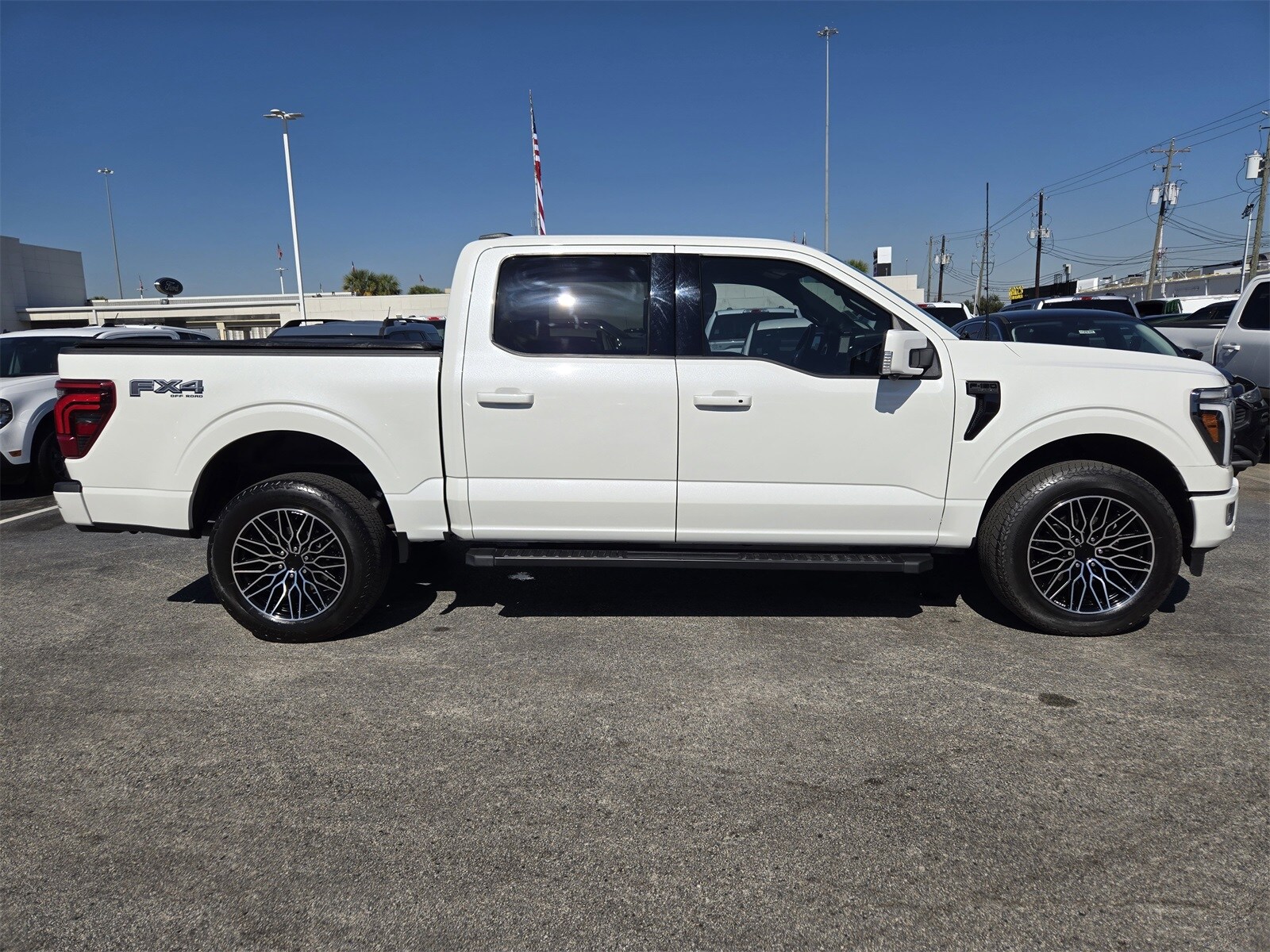 2024 Ford F-150 Lariat photo 4