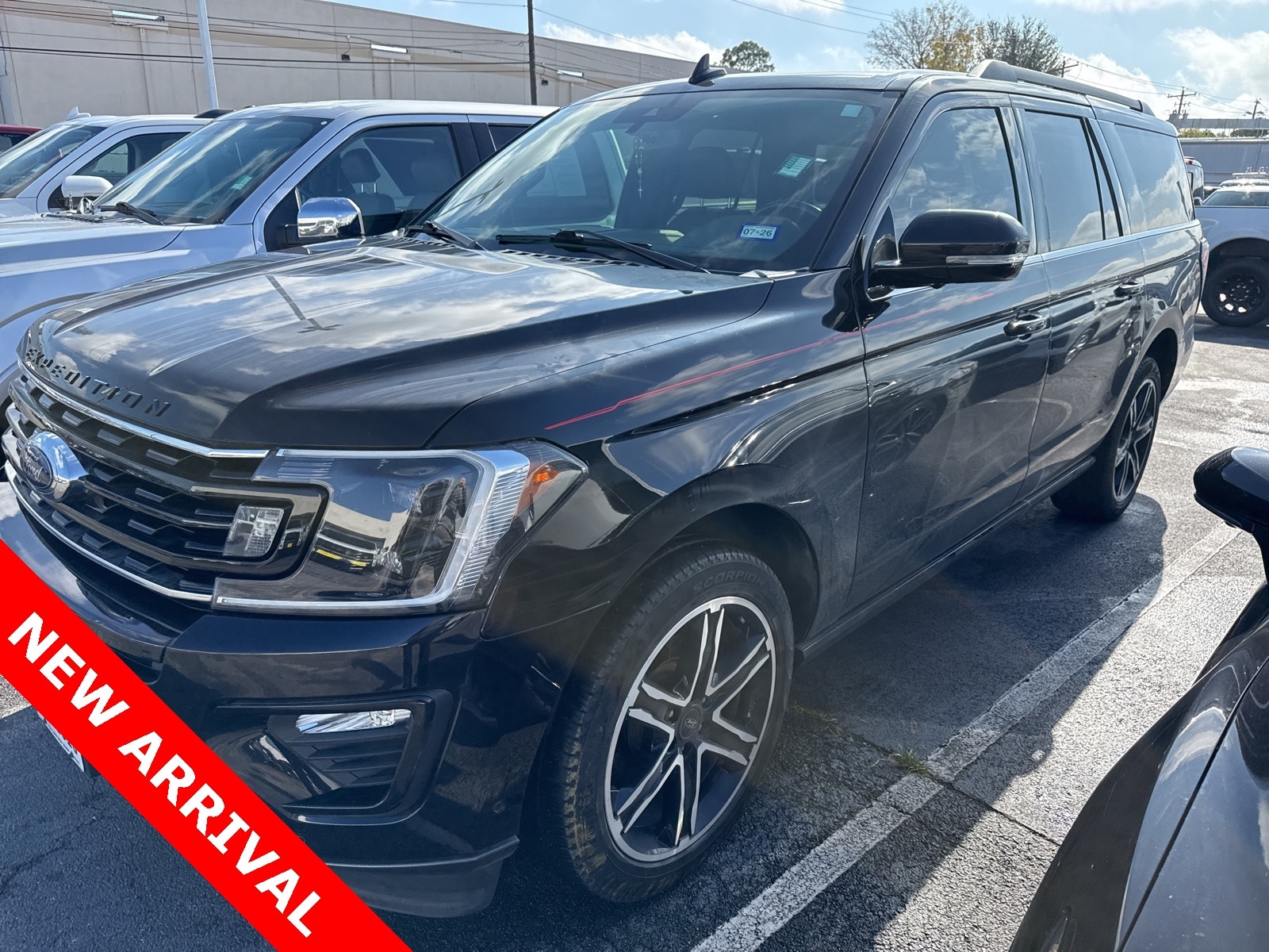 2021 Ford Expedition Limited's photo