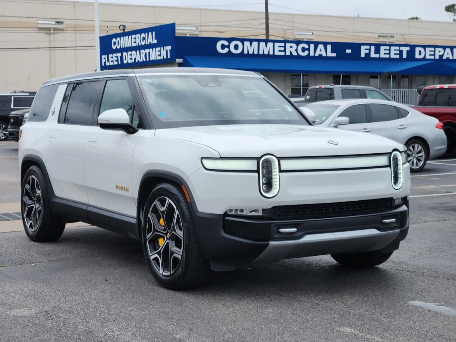 Used 2022 Rivian R1S Launch Edition with VIN 7PDSGABL5NN002508 for sale in Houston, TX