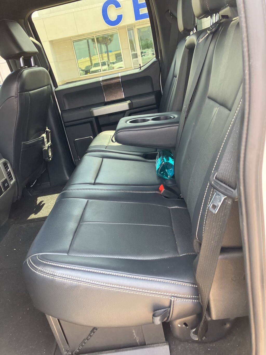 Used 2022 Ford F-250SD Lariat Truck