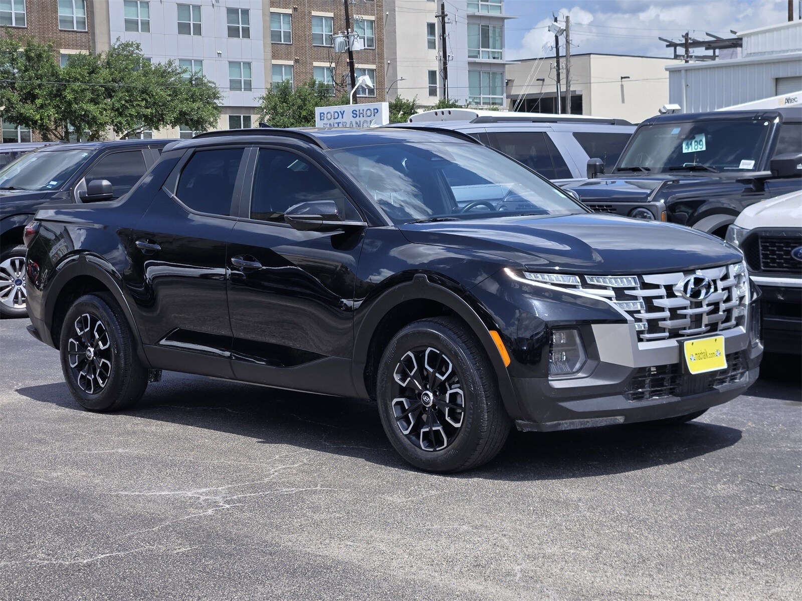 Used 2023 Hyundai Santa Cruz SEL Premium with VIN 5NTJDDAF9PH068752 for sale in Houston, TX