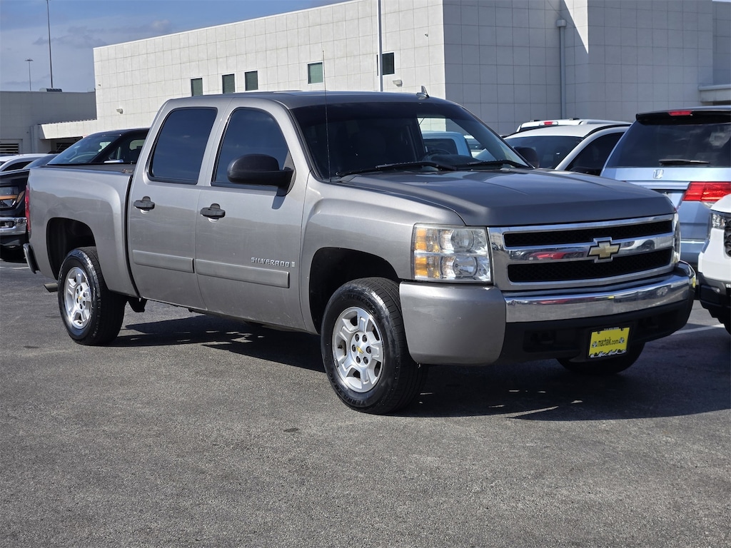 Used 2008 Chevrolet Silverado 1500 LT Truck