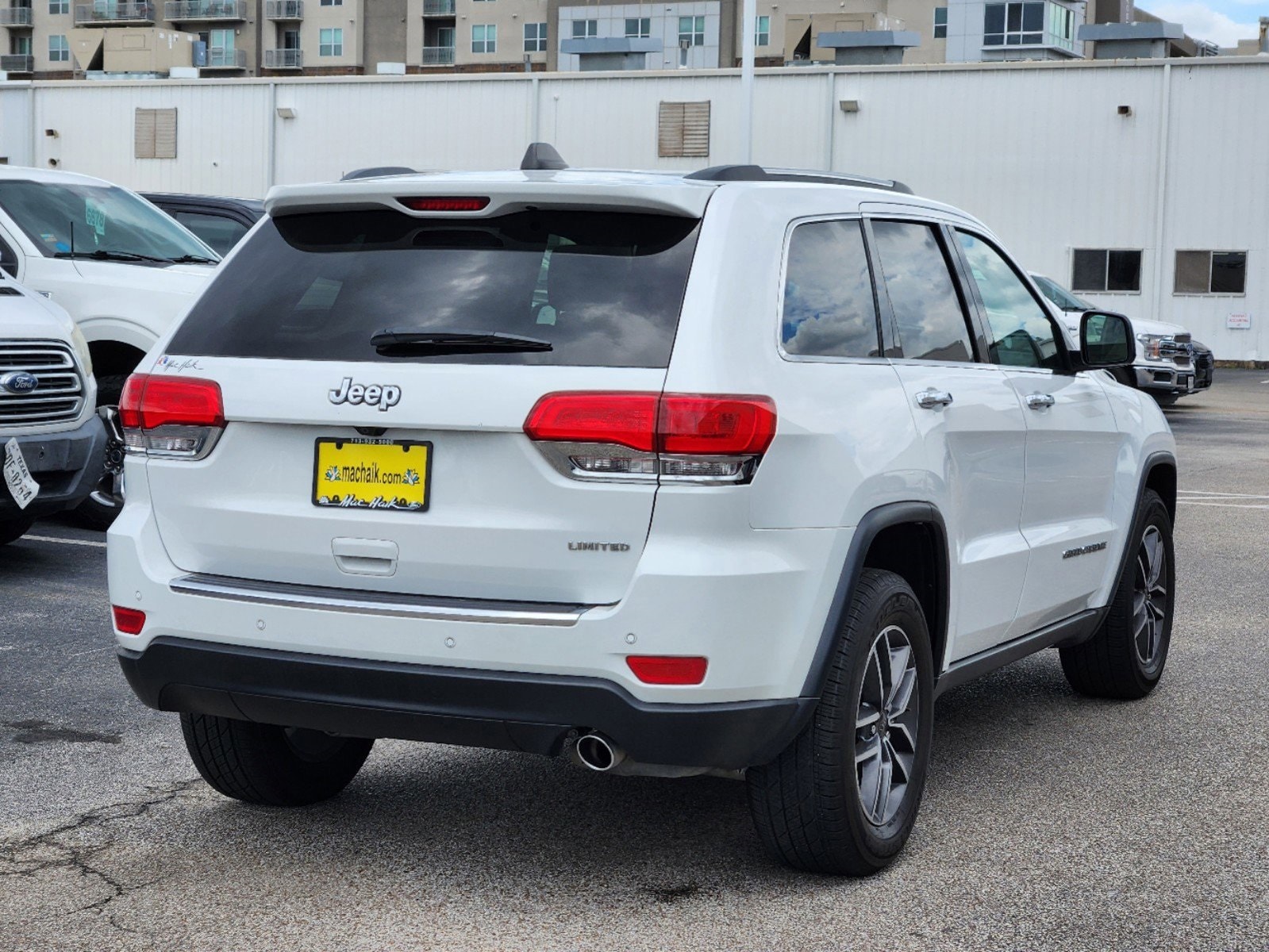 Certified 2019 Jeep Grand Cherokee Limited with VIN 1C4RJEBG8KC657433 for sale in Houston, TX