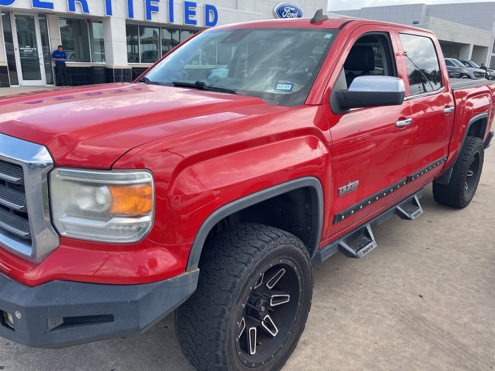 2015 GMC Sierra 2WD Crew Cab SLT SWB's photo