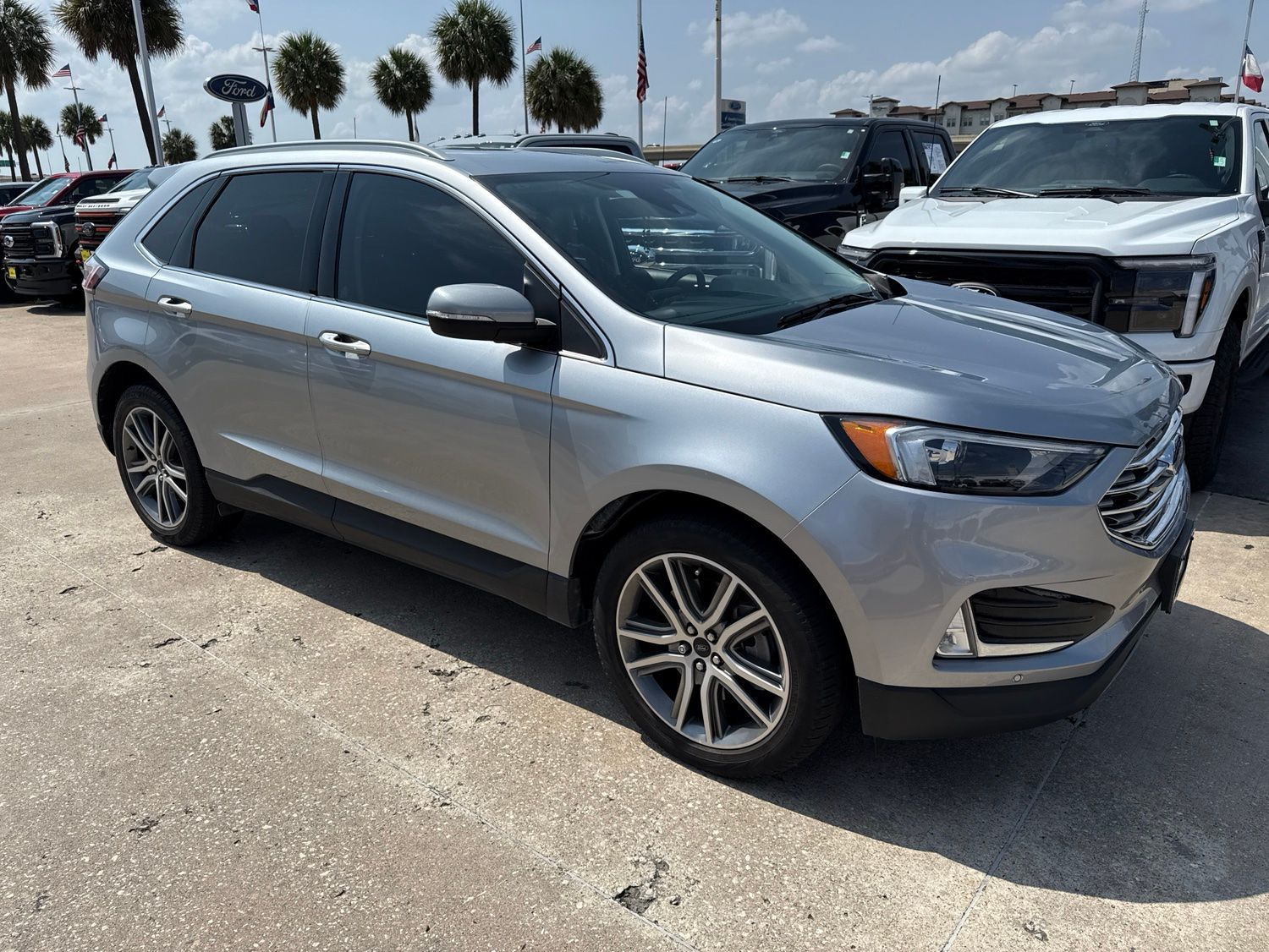 2023 Ford Edge Titanium AWD's photo