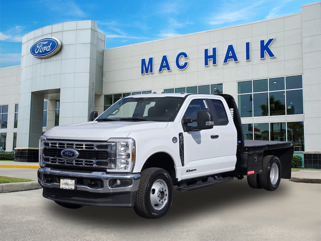 New 2024 Ford F-350 Chassis XL Truck Super Cab