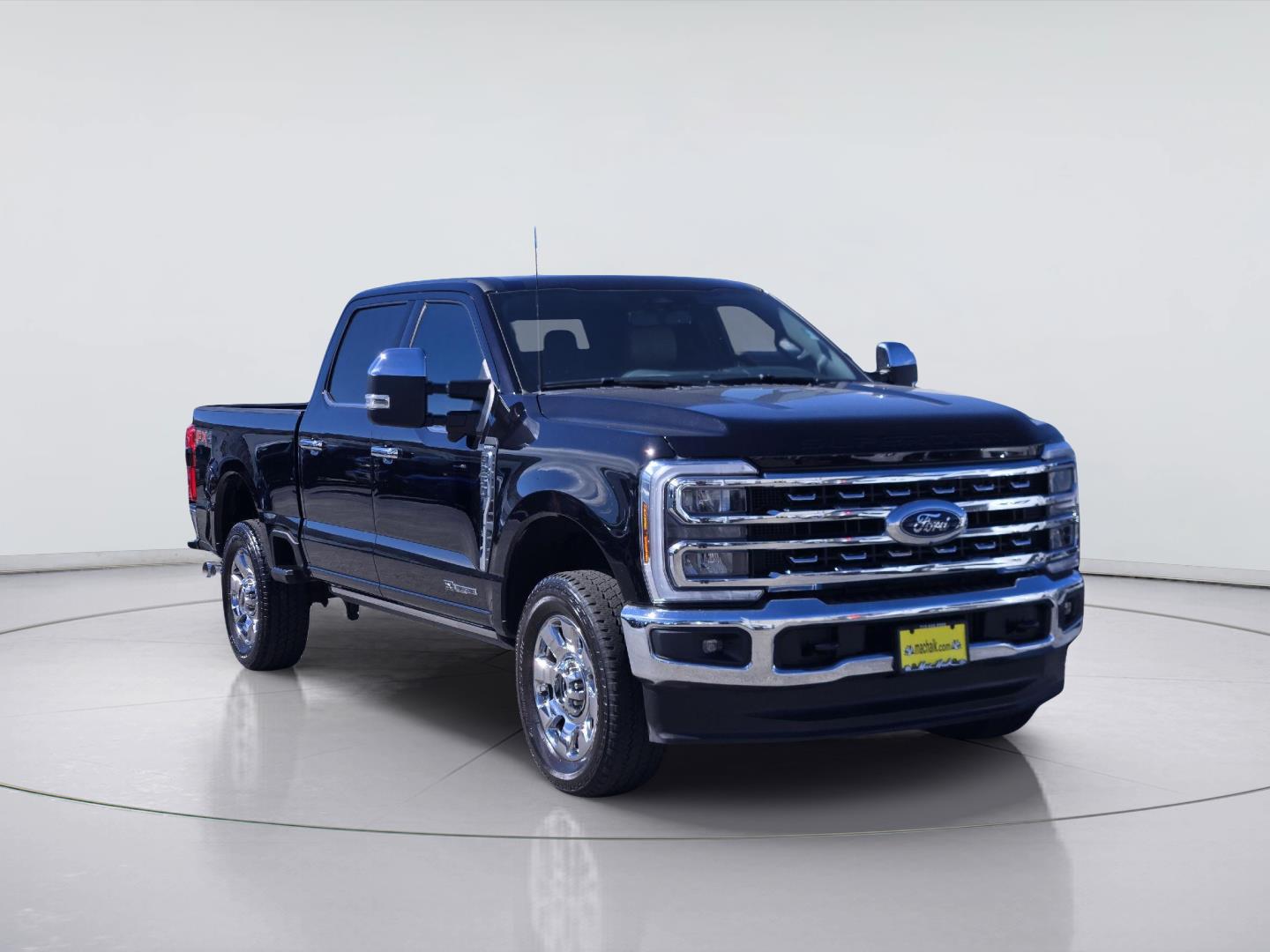 Used 2025 Ford Super Duty F-250 Lariat Truck