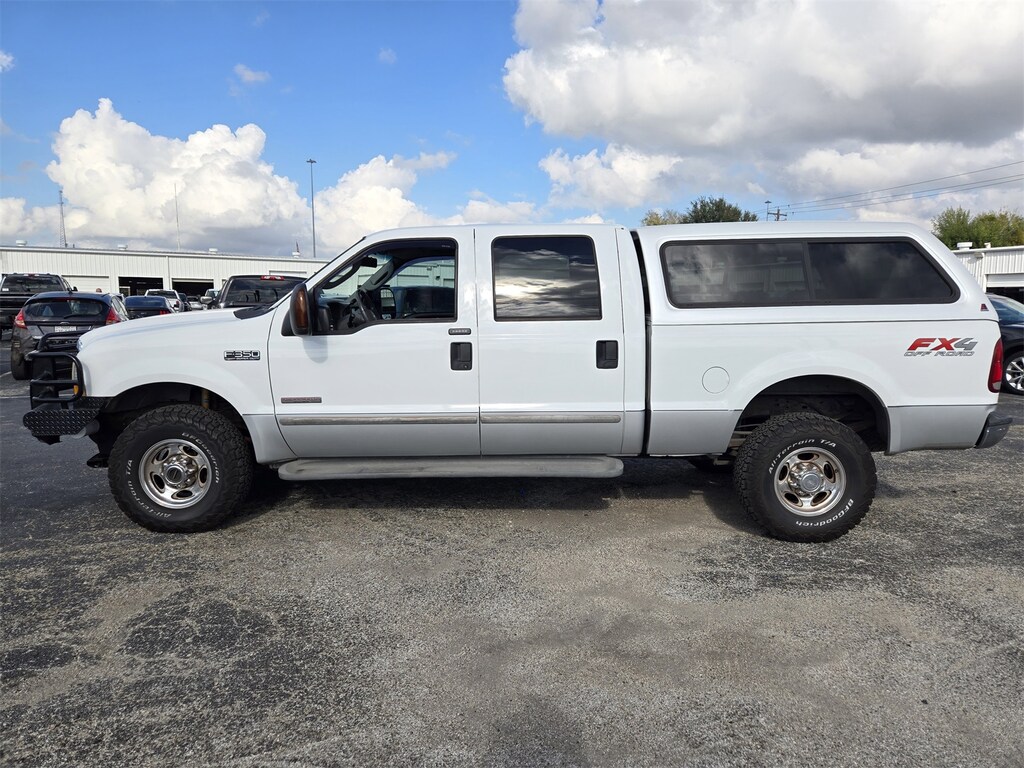 Used 2004 Ford F-350SD Lariat Truck