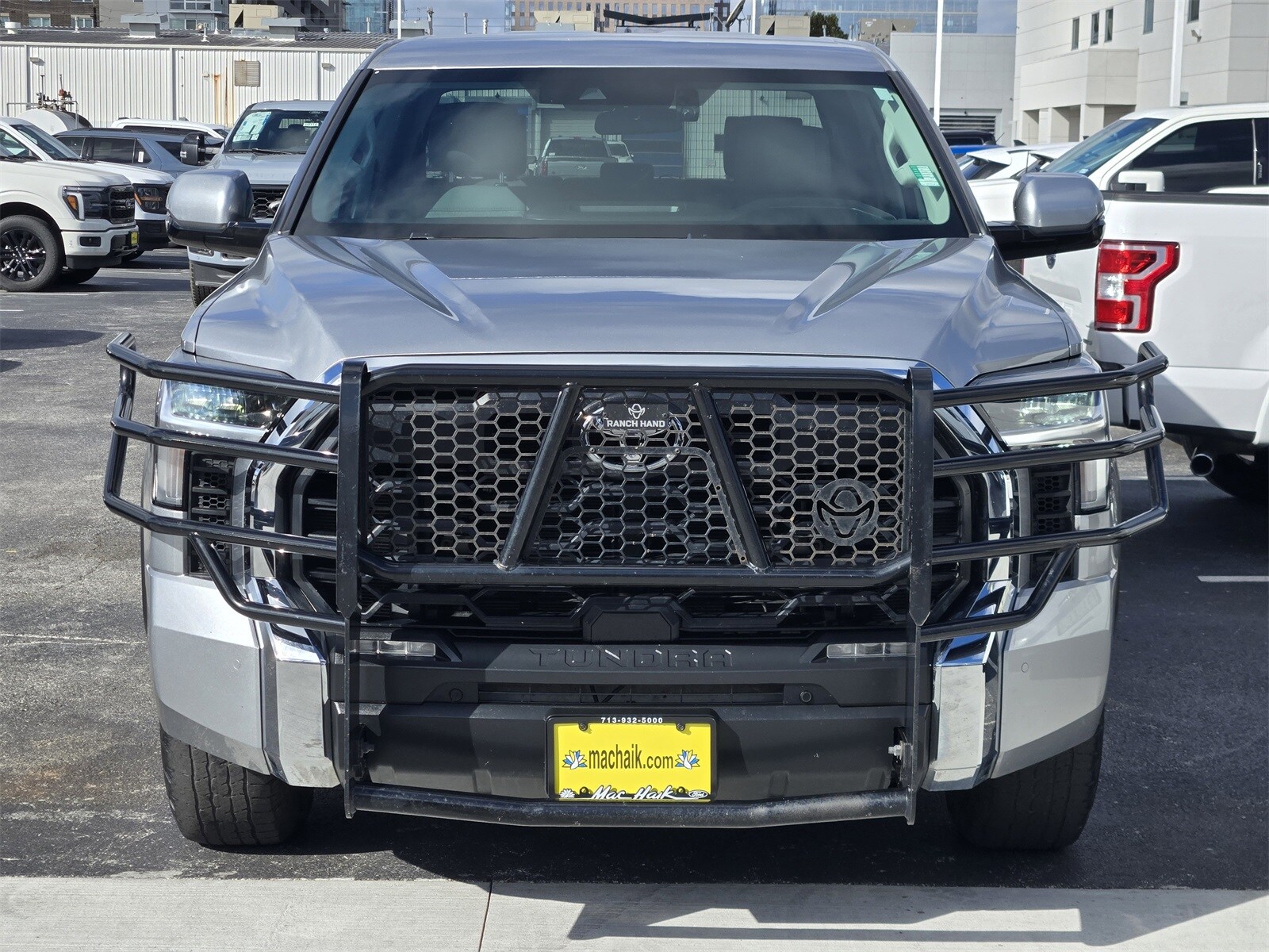 2024 Toyota Tundra SR5 photo 2