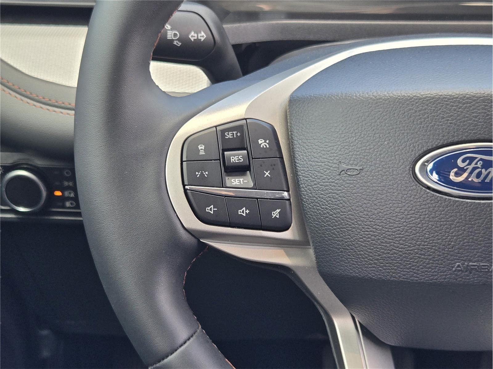 2026 Ford Explorer - Photo 28