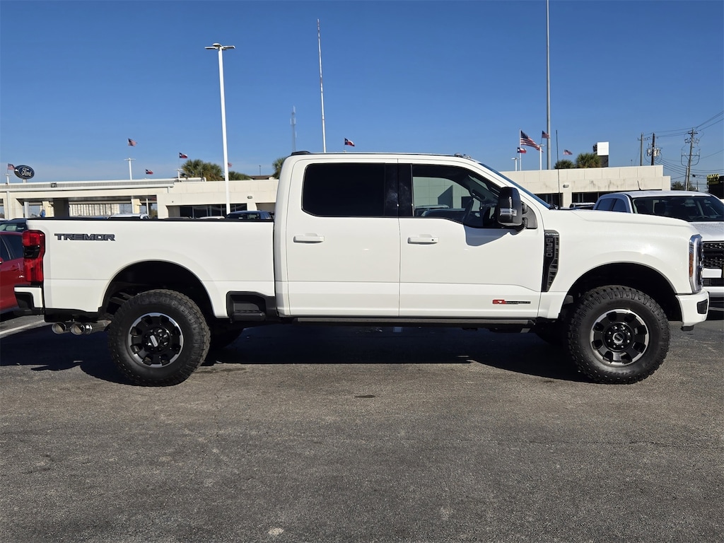 Used 2025 Ford F-350SD Platinum Truck
