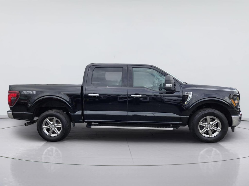 Used 2024 Ford F-150 XLT Truck