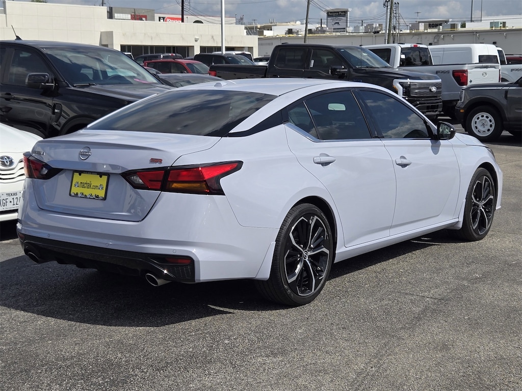 Used 2024 Nissan Altima 2.5 SR Sedan