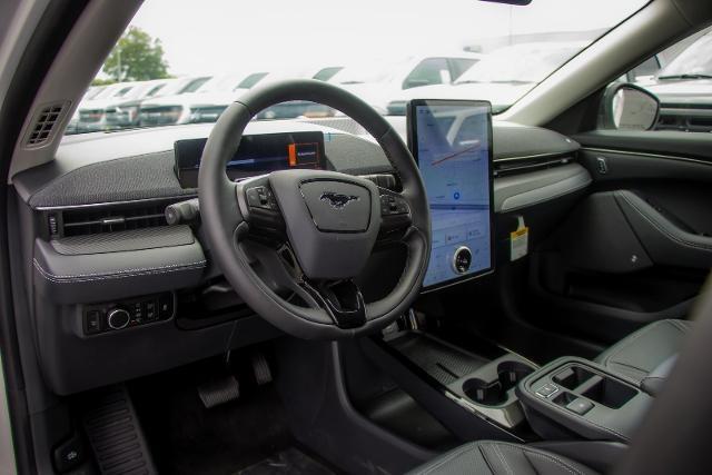2025 Ford Mustang Mach-E Premium - Photo 26