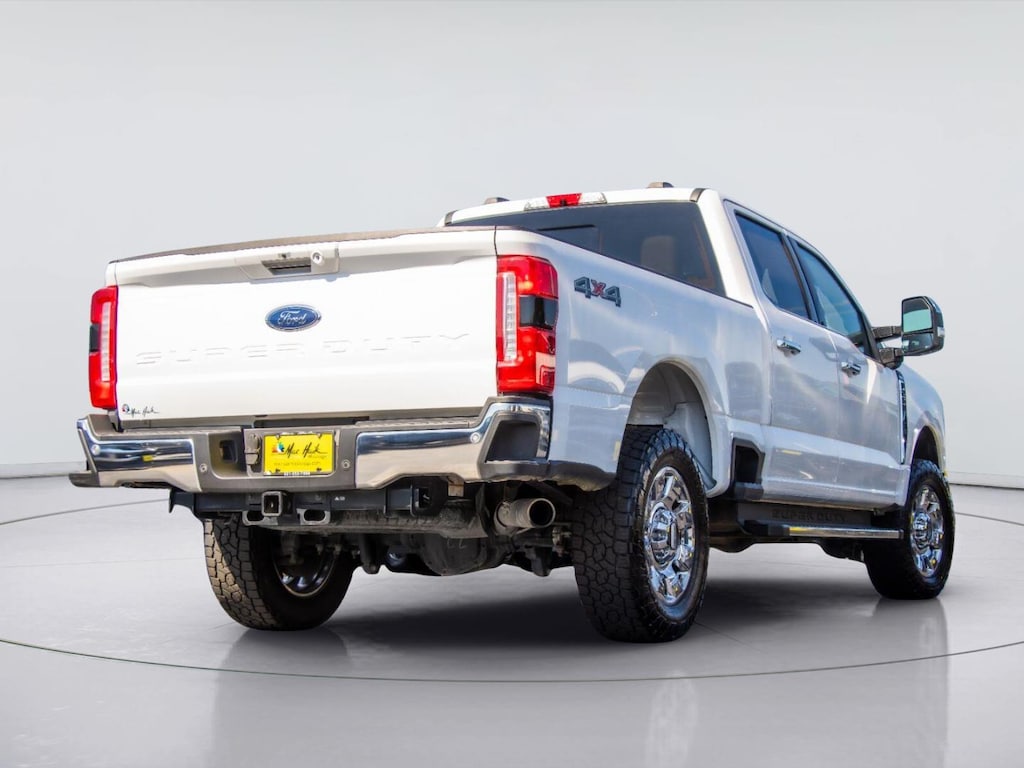 Certified 2023 Ford Super Duty F-250 Lariat Truck