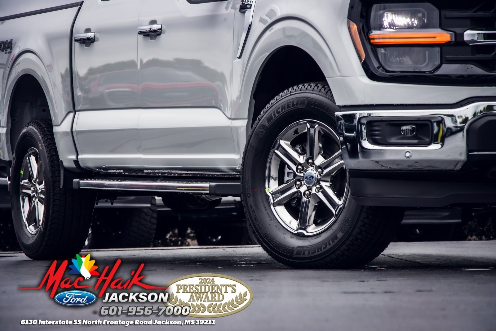 2025 Ford F-150 XLT photo 2