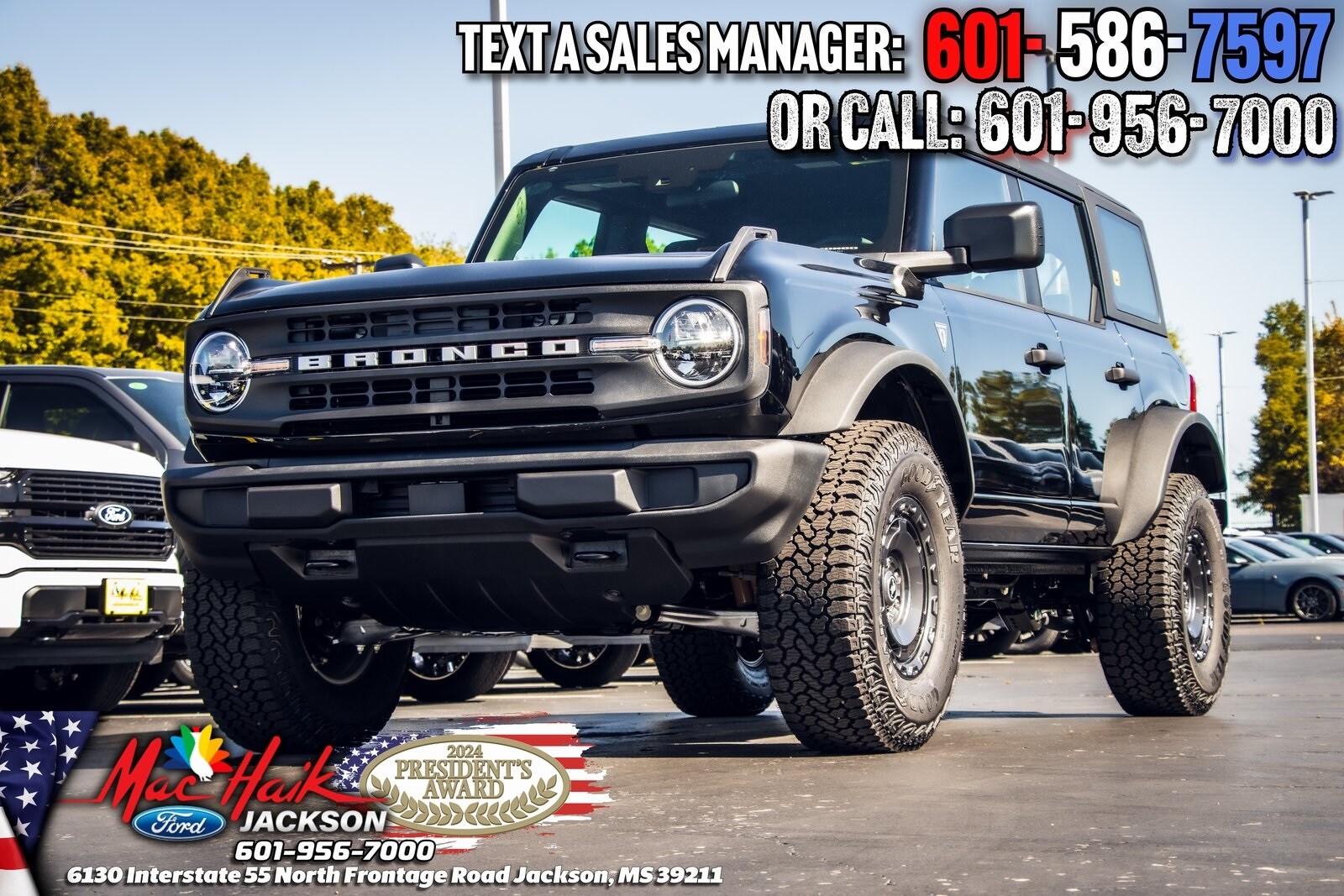 2025 Ford Bronco Base photo 4