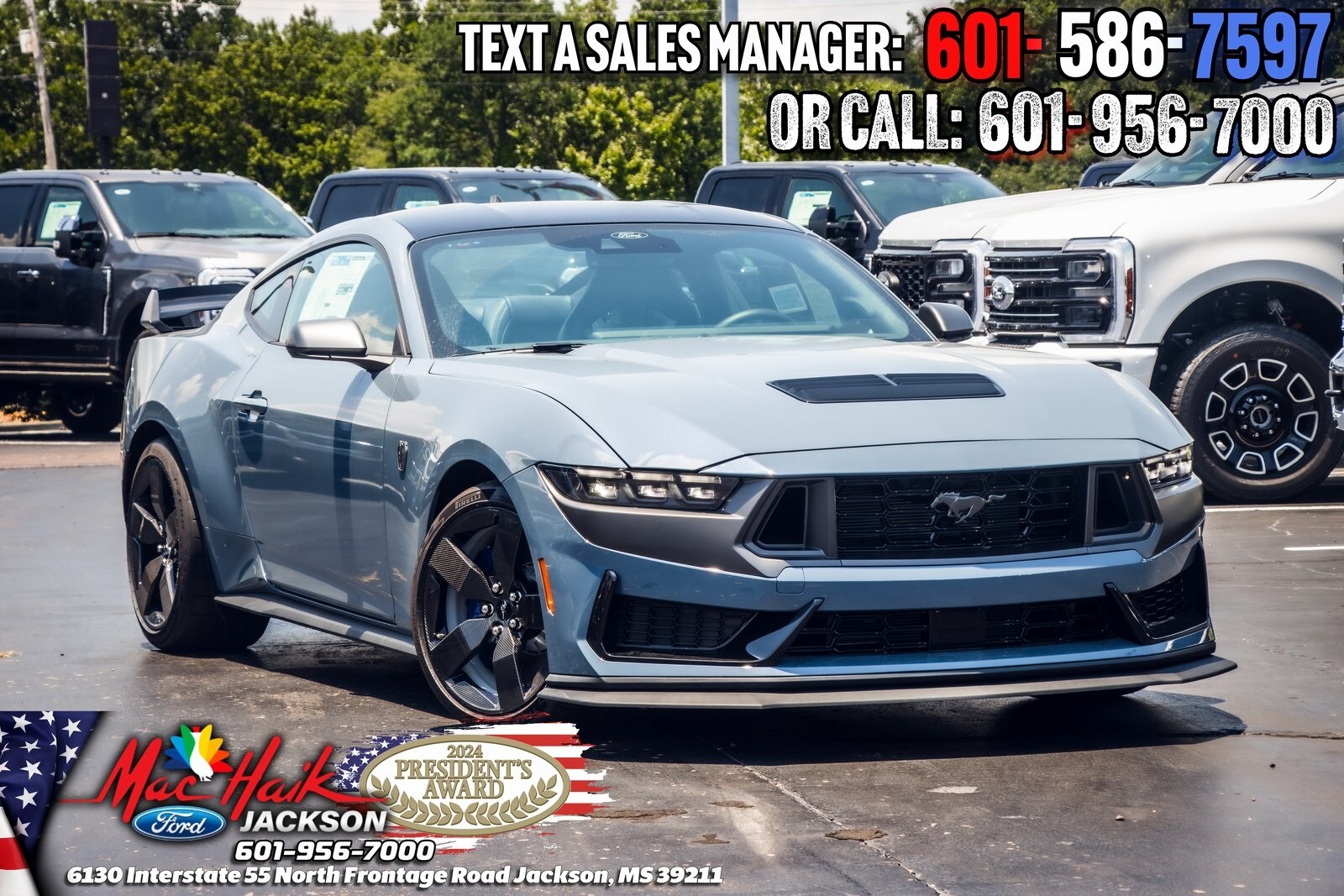 2025 Ford Mustang Dark Horse Deluxe photo 2