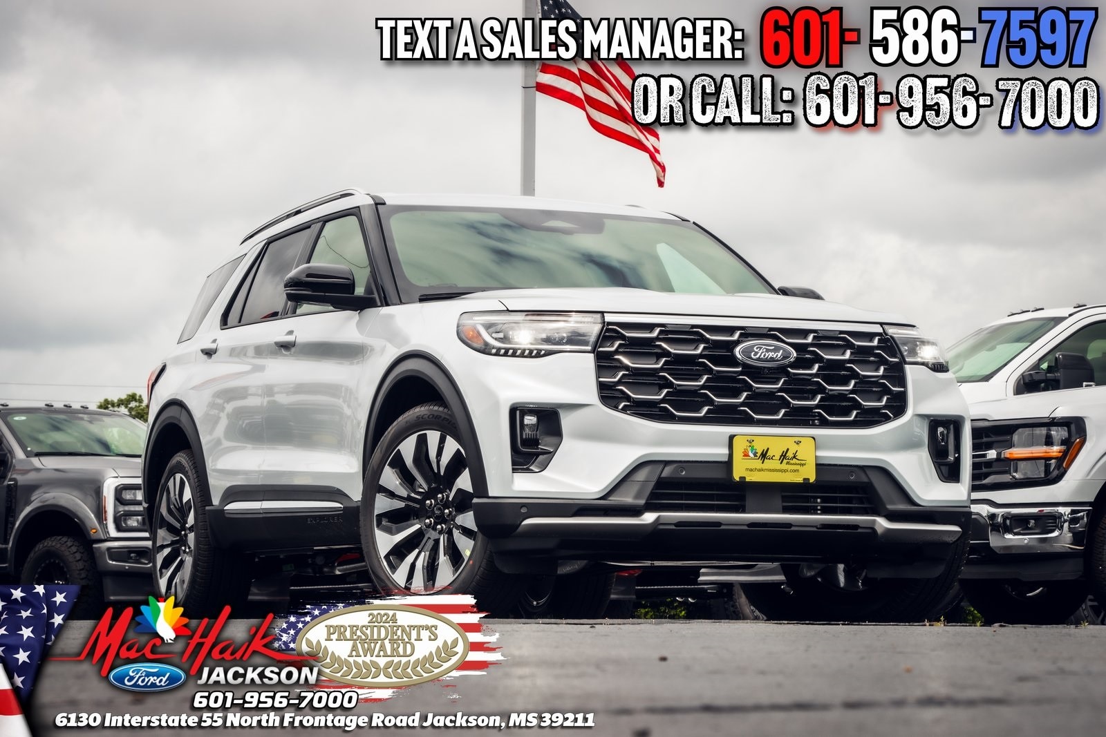 2026 Ford Explorer Platinum's photo