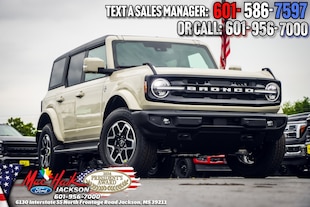 2025 Ford Bronco Outer Banks SUV