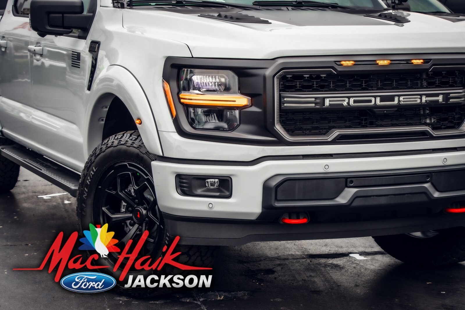 2024 Ford F-150 XLT photo 2