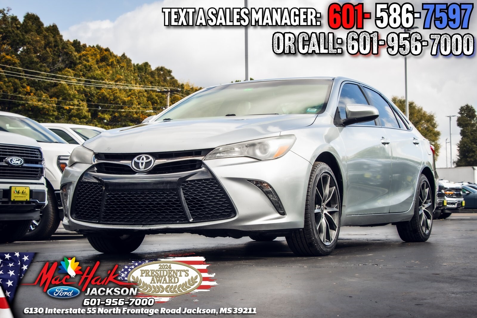 2017 Toyota Camry XSE photo 2