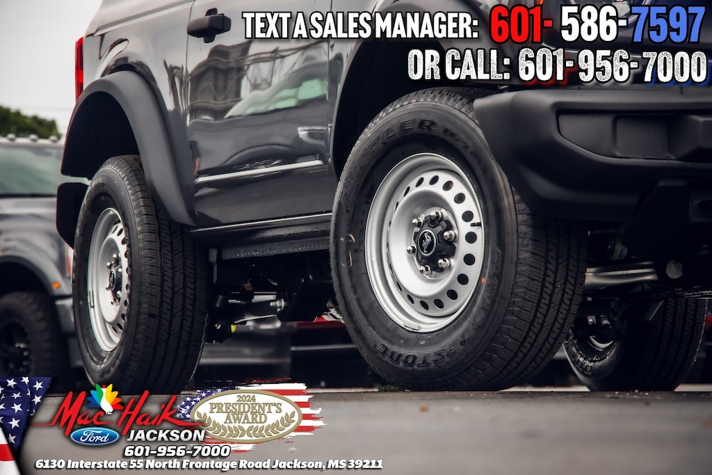 New 2025 Ford Bronco Base SUV