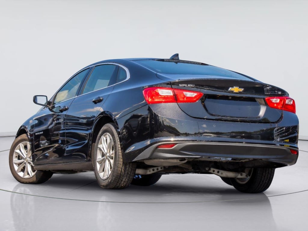 Certified 2025 Chevrolet Malibu LT Sedan