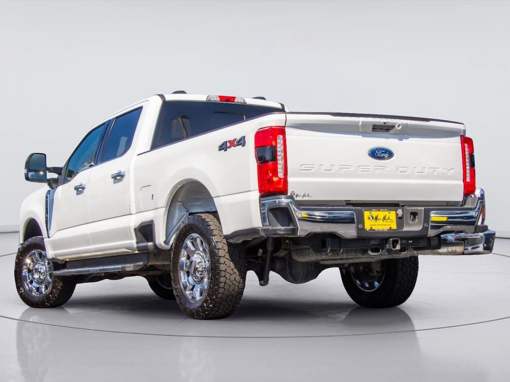 Certified 2023 Ford Super Duty F-250 Lariat Truck