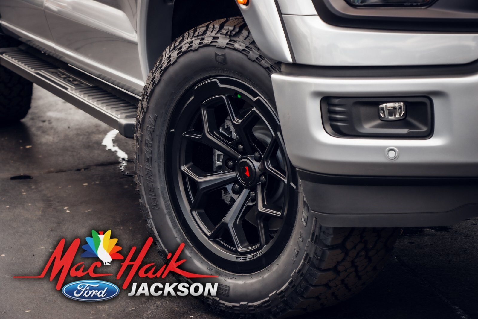2024 Ford F-150 XLT photo 4