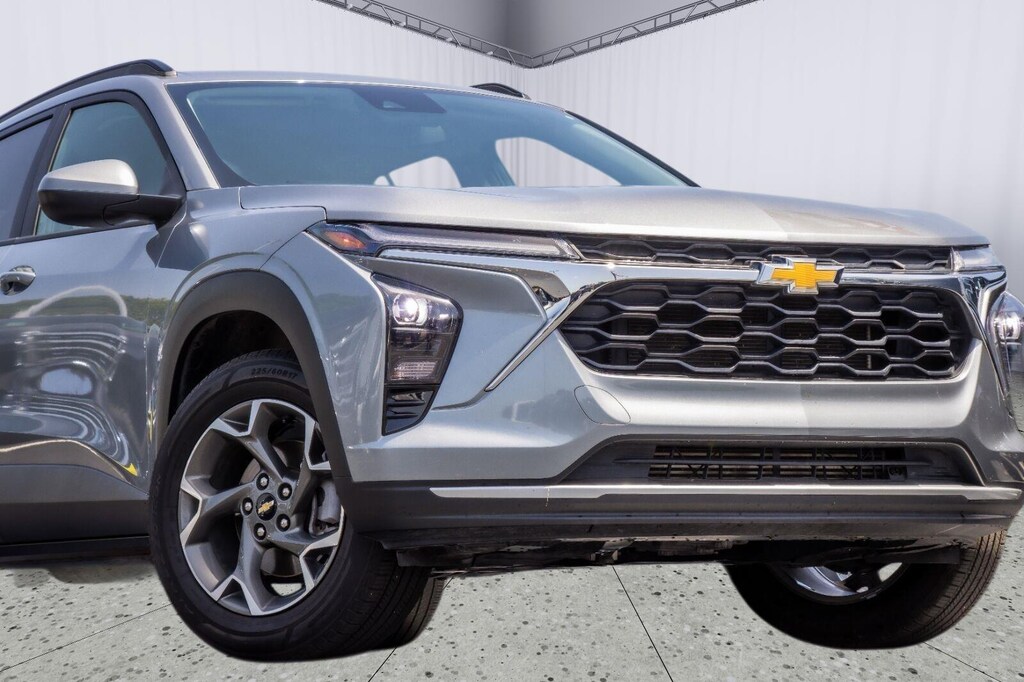 Certified 2025 Chevrolet Trax LT SUV