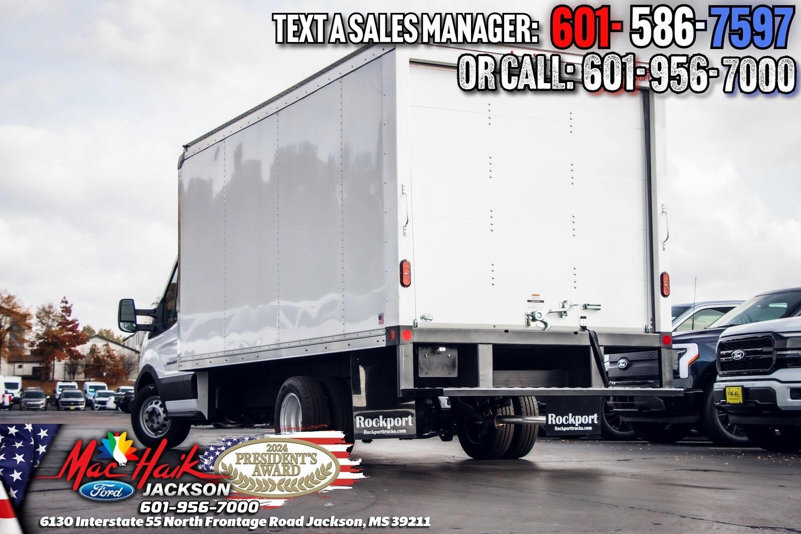 2024 Ford Transit photo 3