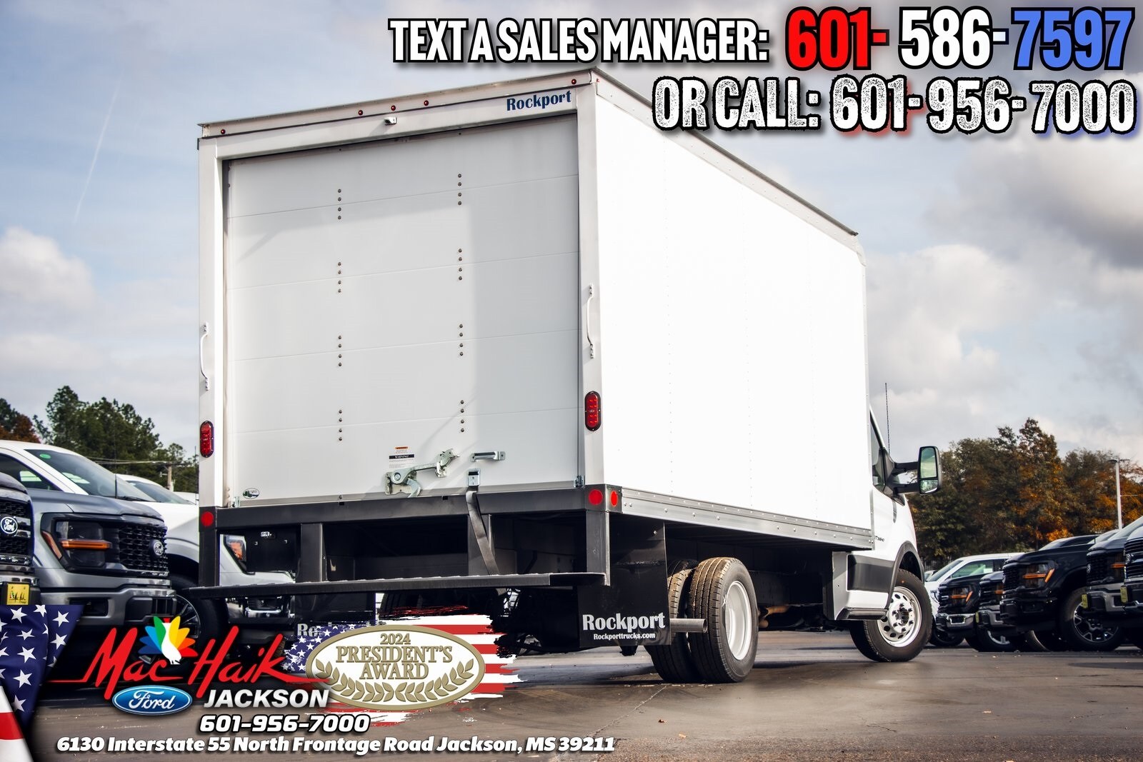 2024 Ford Transit photo 4