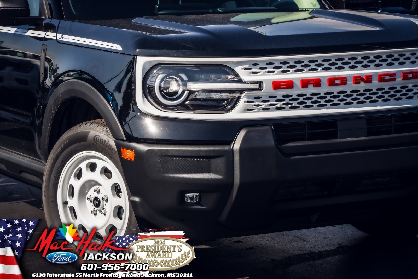 2025 Ford Bronco Sport Heritage photo 2
