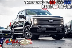 2025 Ford F-150 Lightning Flash TRUCK