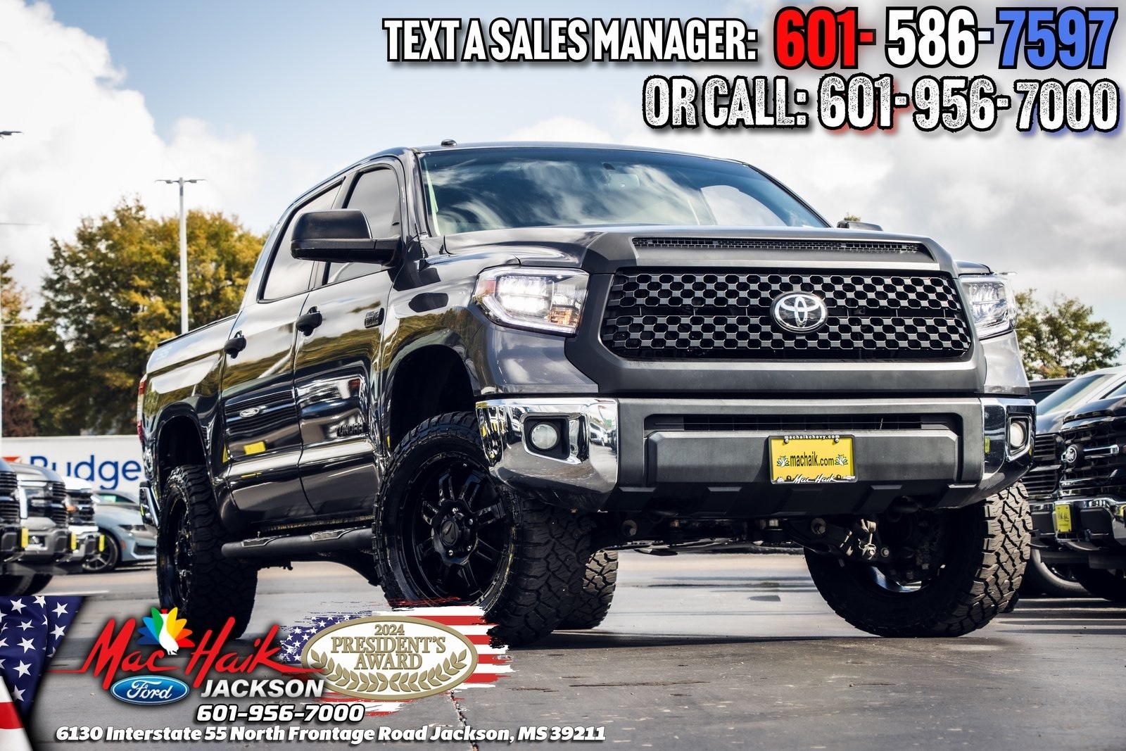 2017 Toyota Tundra SR5's photo